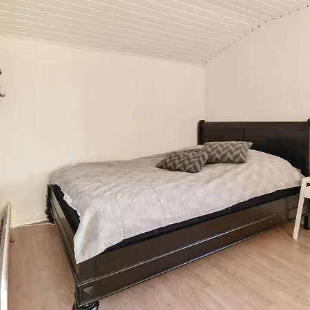 Three-bedroom Holiday In בית נופש אוטרופ