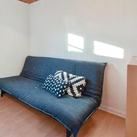 Three-bedroom Holiday In בית נופש אוטרופ